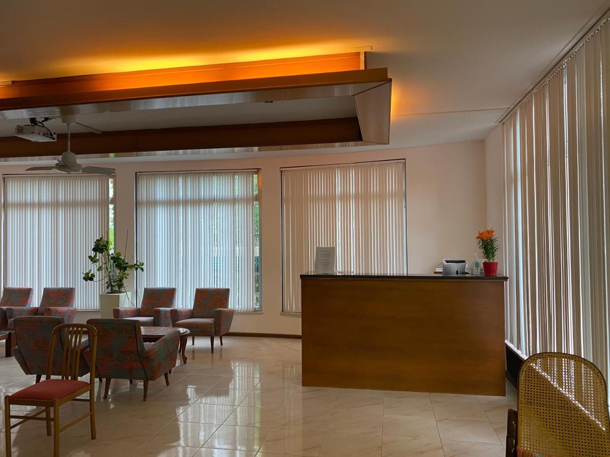 Hotel Rosapineta - Adults Only Линьяно-Саббьядоро Экстерьер фото