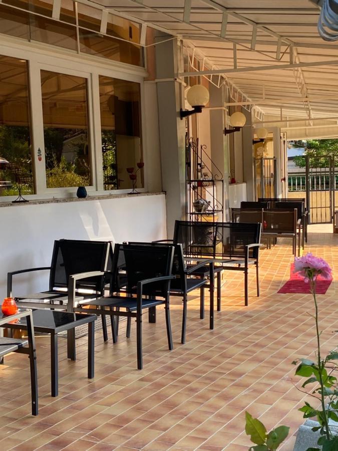 Hotel Rosapineta - Adults Only Линьяно-Саббьядоро Экстерьер фото