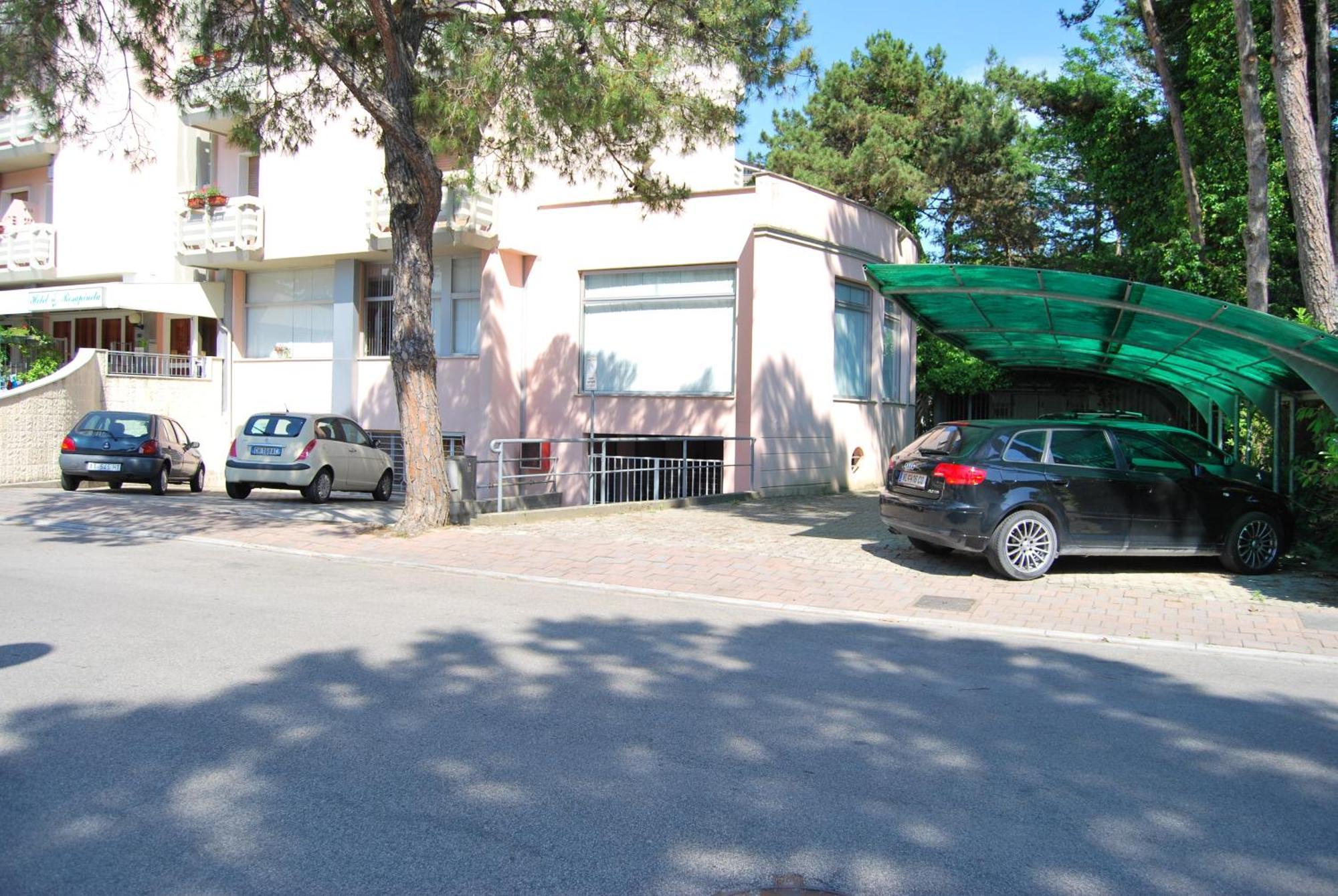 Hotel Rosapineta - Adults Only Линьяно-Саббьядоро Экстерьер фото