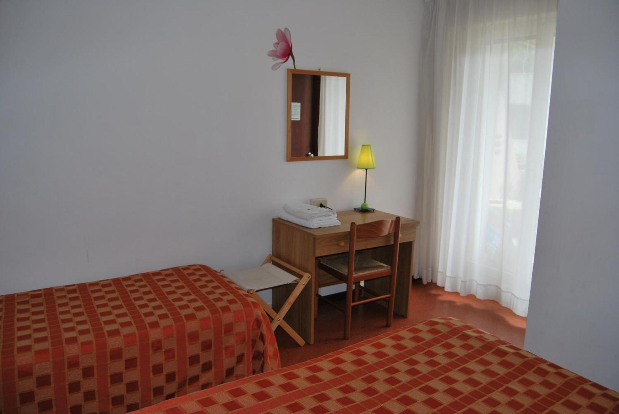 Hotel Rosapineta - Adults Only Линьяно-Саббьядоро Экстерьер фото