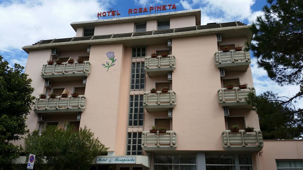 Hotel Rosapineta - Adults Only Линьяно-Саббьядоро Экстерьер фото